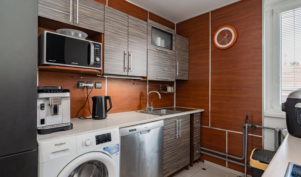 Prodej domu 260 m² s pozemkem 752 m², Praha – náhled fotky 16