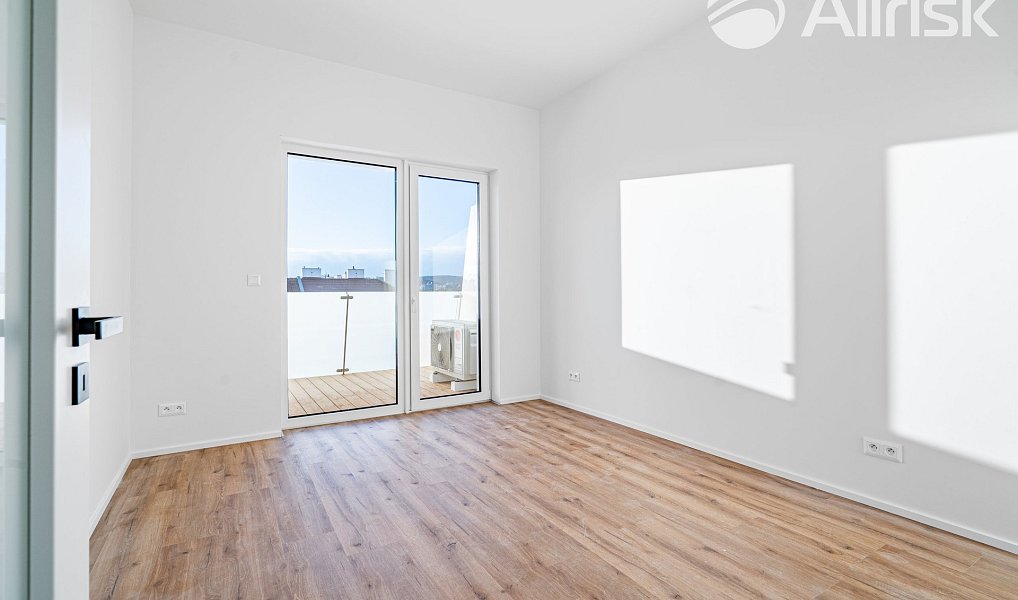 Prodej bytu 3+kk 111 m², Brno – náhled fotky 8