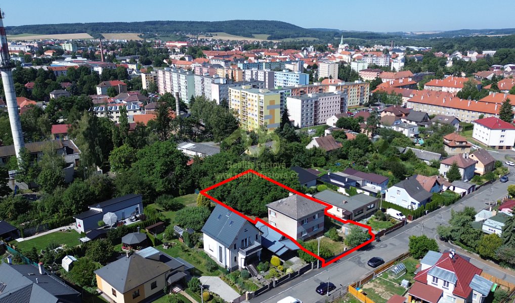 Prodej domu 228 m² s pozemkem 1 076 m², Rokycany – náhled fotky 3
