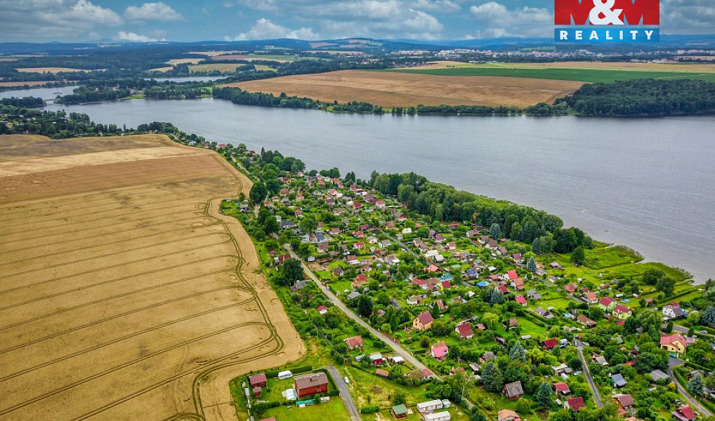 Prodej stavebního pozemku 587 m², Lipová – náhled fotky 12