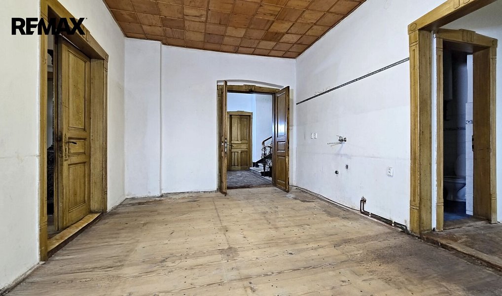 Prodej domu 960 m² s pozemkem 4 964 m², Liběchov – náhled fotky 30