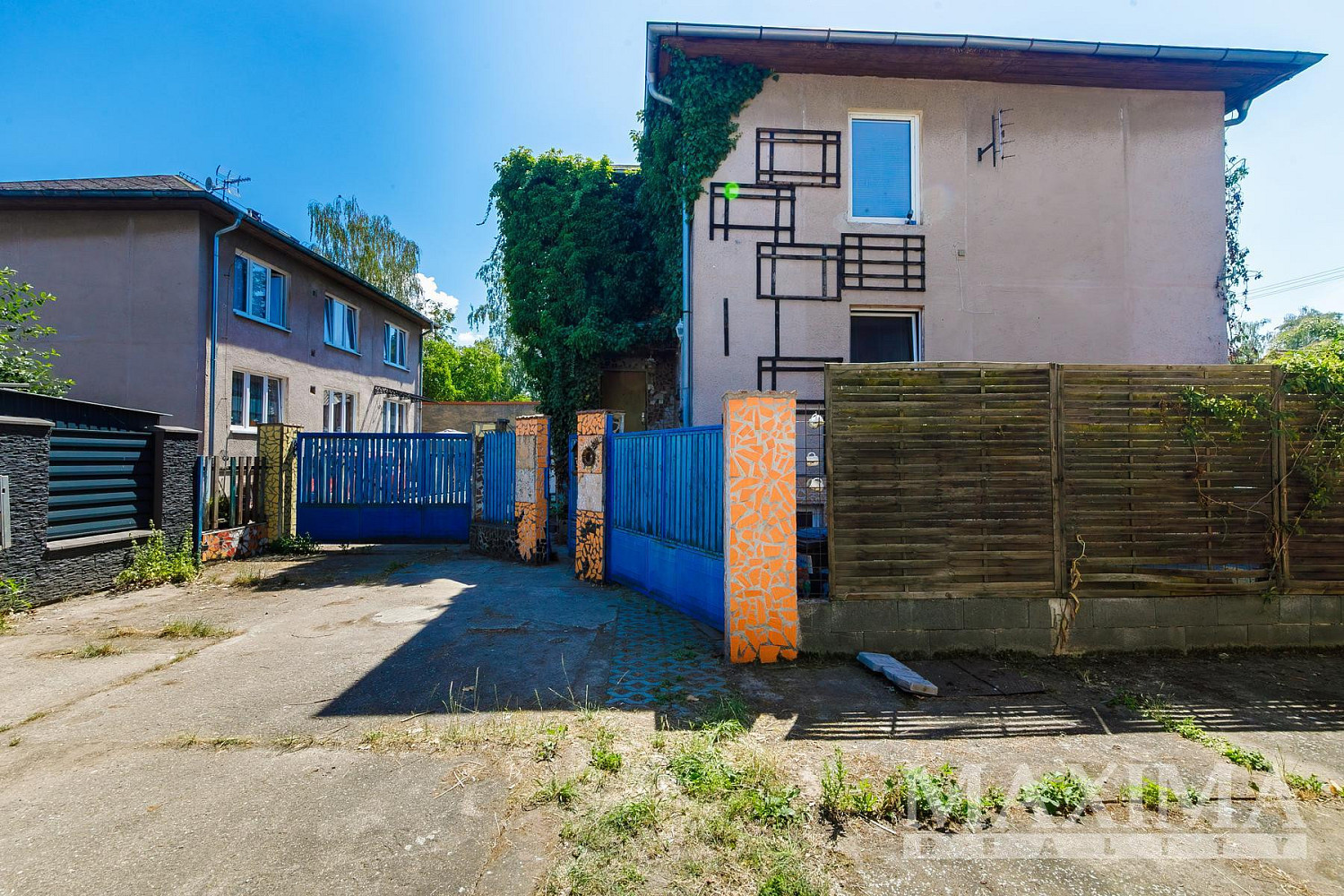 Prodej domu 180 m² s pozemkem 566 m²