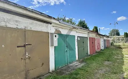 Prodej garáže s elektřinou 18 m2, Brno - Maloměřice, Plíže, Brno - Maloměřice