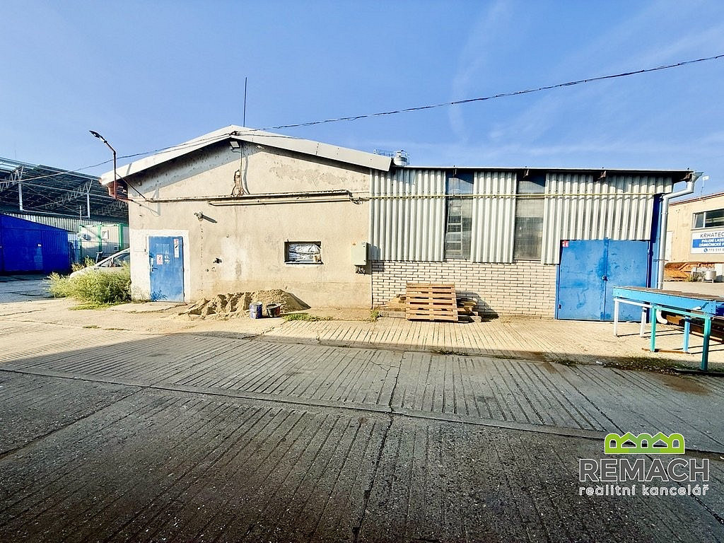 Pronájem výrobních prostor 180 m²