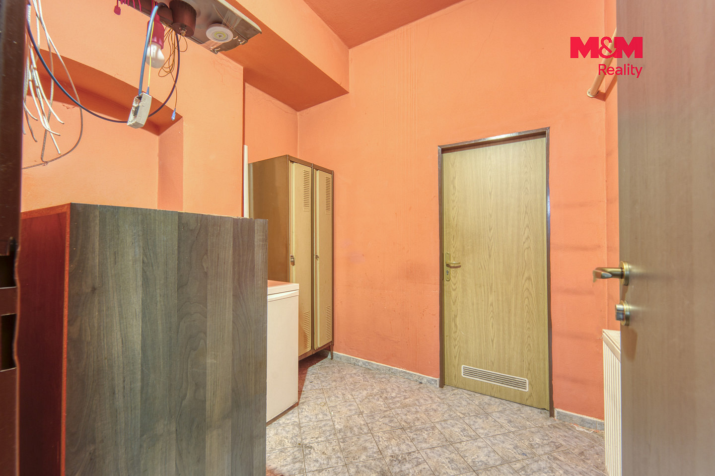 Pronájem obchodních prostor 89 m² – fotografie 4