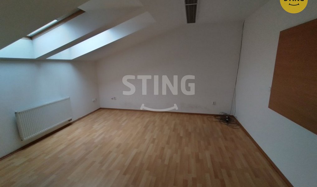 Pronájem kanceláře 21 m², Třinec – náhled fotky 5