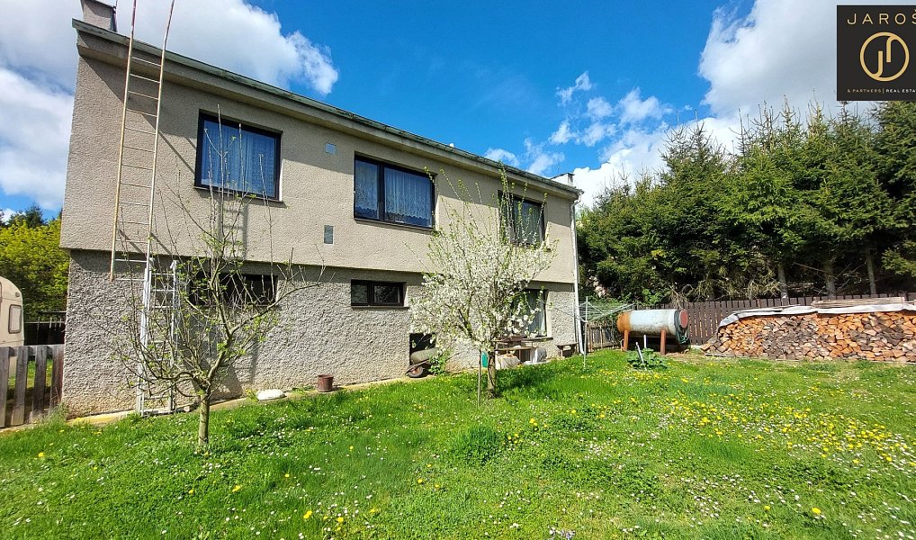 Prodej domu 173 m² s pozemkem 990 m², Unhošť – náhled fotky 14