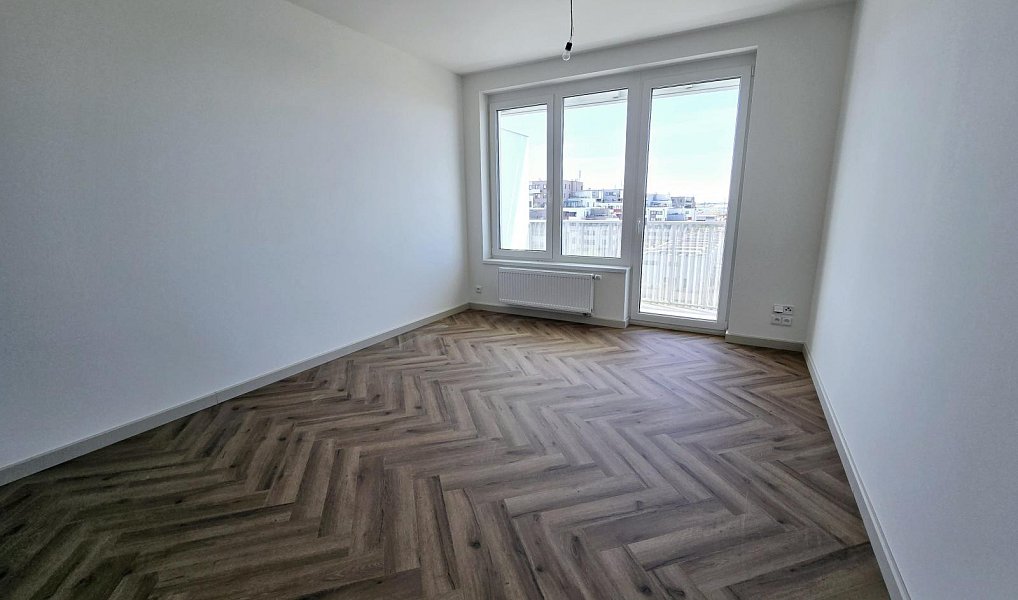 Prodej bytu 1+kk 25 m², Praha – náhled fotky 2