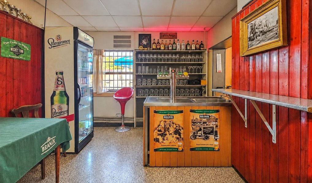 Pronájem restaurace 127 m², Praha – náhled fotky 2
