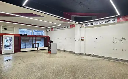 Pronájem obchodních prostor 100 m², Masarykovo náměstí, Letovice, okres Blansko