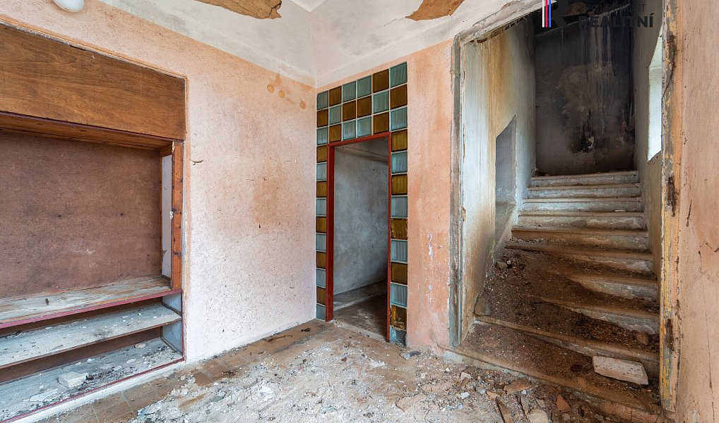 Prodej domu 618 m² s pozemkem 3 191 m², Chorušice – náhled fotky 14