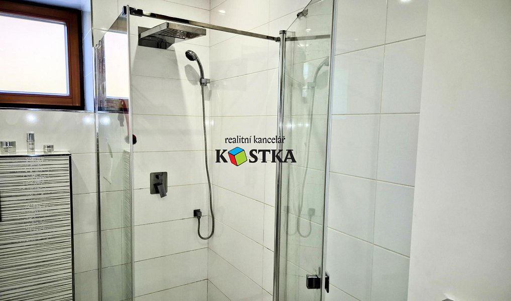 Prodej domu 190 m² s pozemkem 1 457 m², Kopřivnice – náhled fotky 20