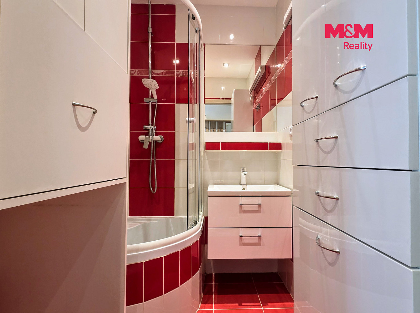 Prodej bytu 2+1 57 m² – fotografie 2