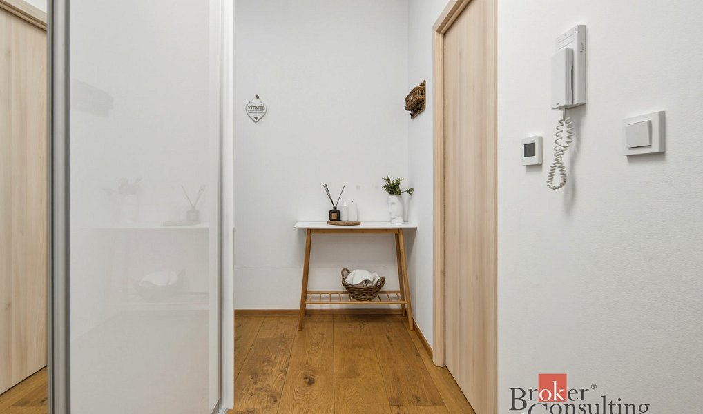 Prodej bytu 3+kk 93 m², Pardubice – náhled fotky 11