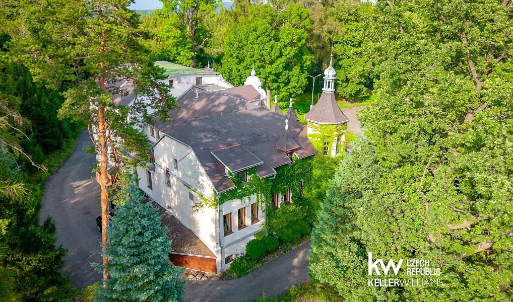 Prodej ubytovacího objektu 1 601 m², Rumburk – náhled fotky 18