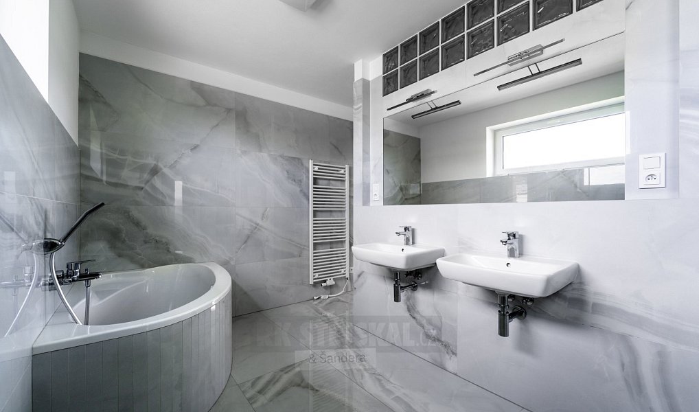 Prodej domu 84 m² s pozemkem 550 m², Roudné – náhled fotky 3