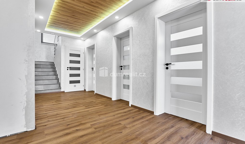 Prodej domu 160 m² s pozemkem 470 m², Ruda – náhled fotky 16