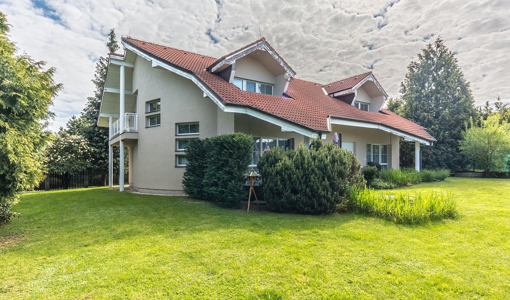 Prodej domu 260 m² s pozemkem 991 m², Praha – náhled fotky 19