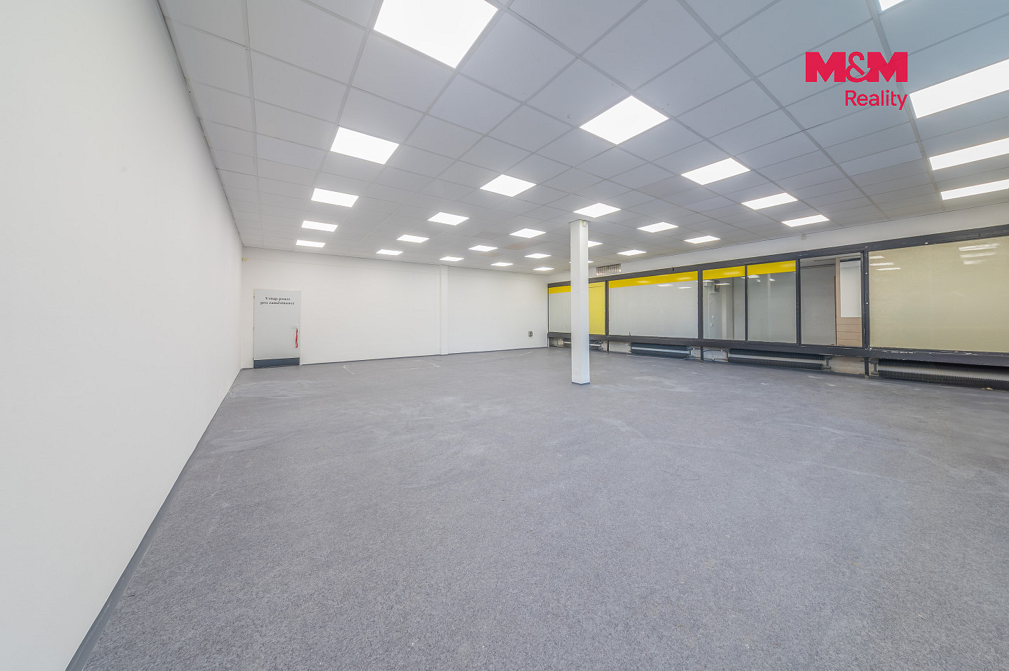 Pronájem obchodních prostor 500 m² – fotografie 3