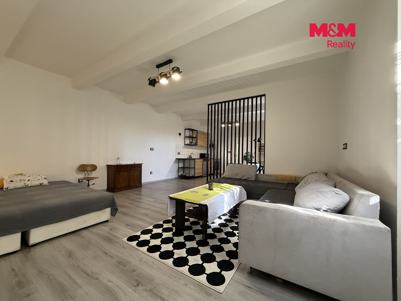 Pronájem bytu 1+kk 60 m² – fotografie 3