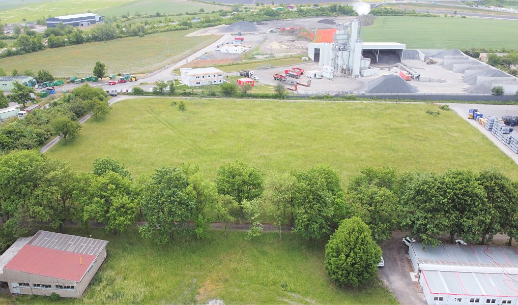 Prodej komerčního pozemku 26 712 m², Louny – náhled fotky 3