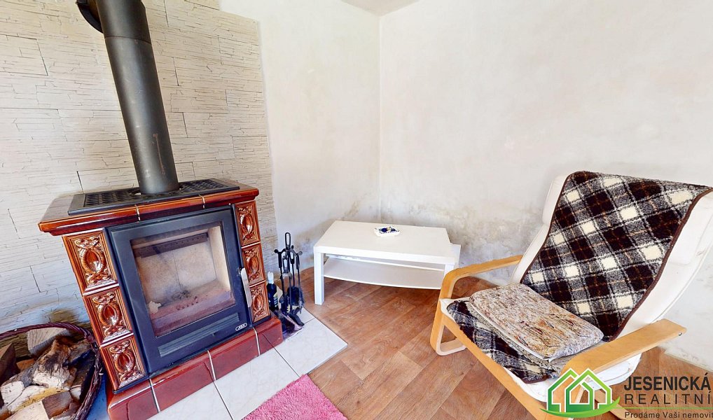 Prodej domu 240 m² s pozemkem 698 m², Kobylá nad Vidnavkou – náhled fotky 17