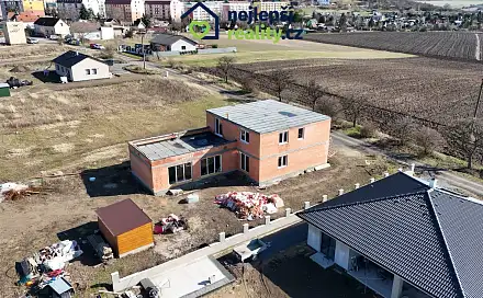 Prodej domu 288 m² s pozemkem 843 m², Bečov, okres Most