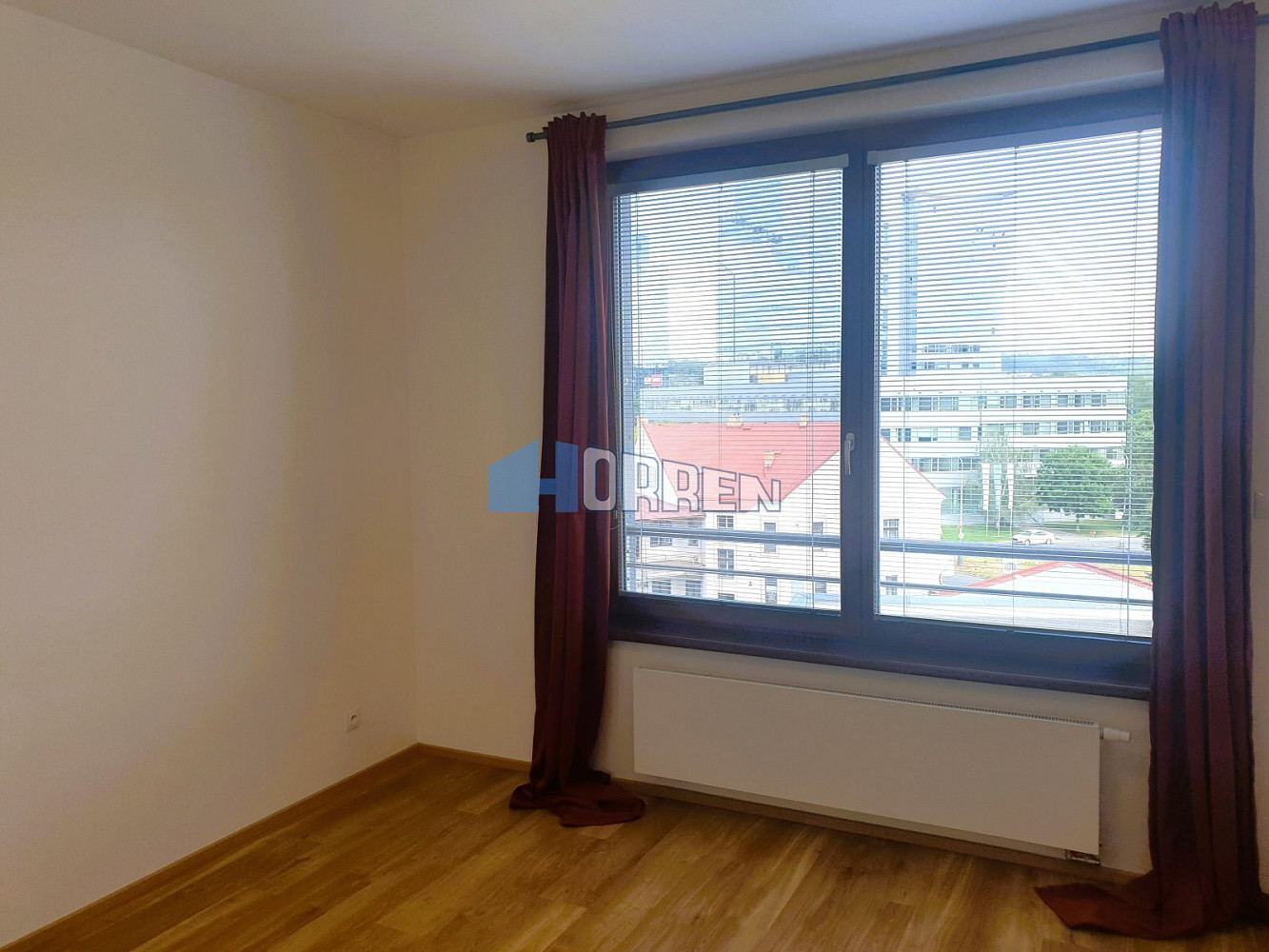 Pronájem bytu 3+kk 92 m² — photo 4