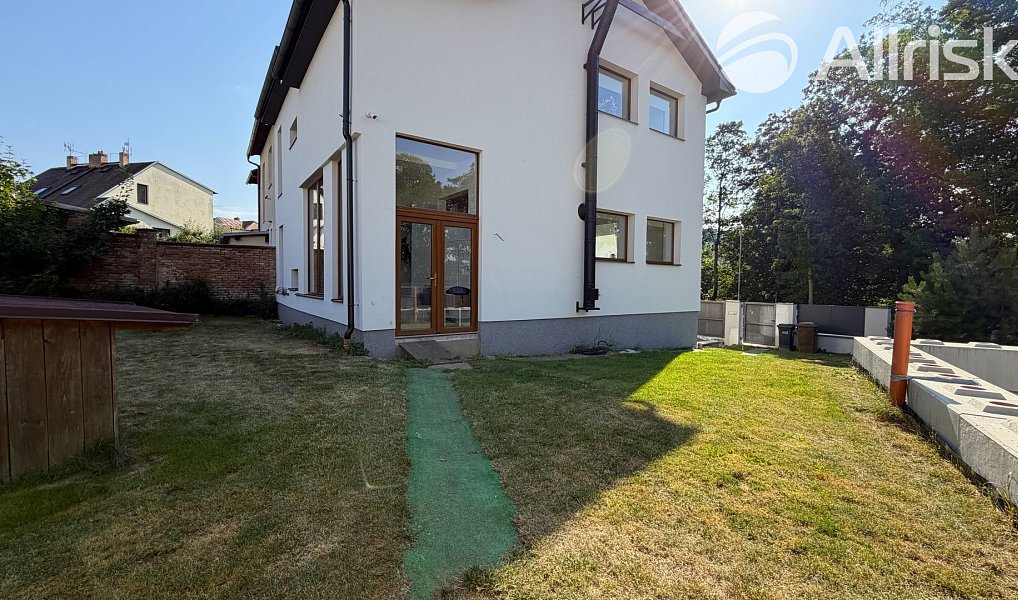 Prodej domu 417 m² s pozemkem 526 m², Jihlava – náhled fotky 20
