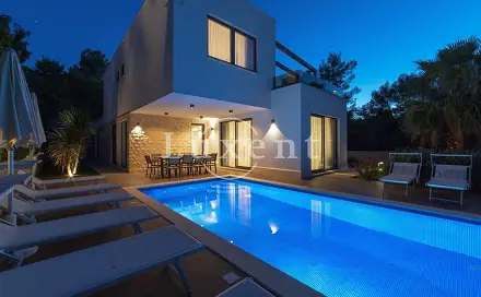 Prodej domu 250 m² s pozemkem 560 m², Ciovo, Chorvatsko