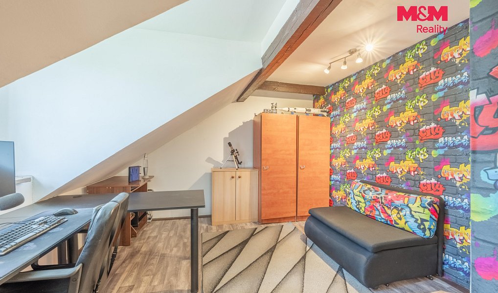 Prodej domu 180 m² s pozemkem 417 m², Kladno – náhled fotky 14
