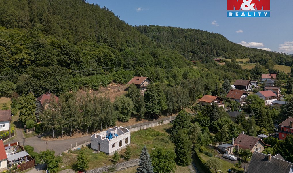 Prodej stavebního pozemku 876 m², Perštejn – náhled fotky 12