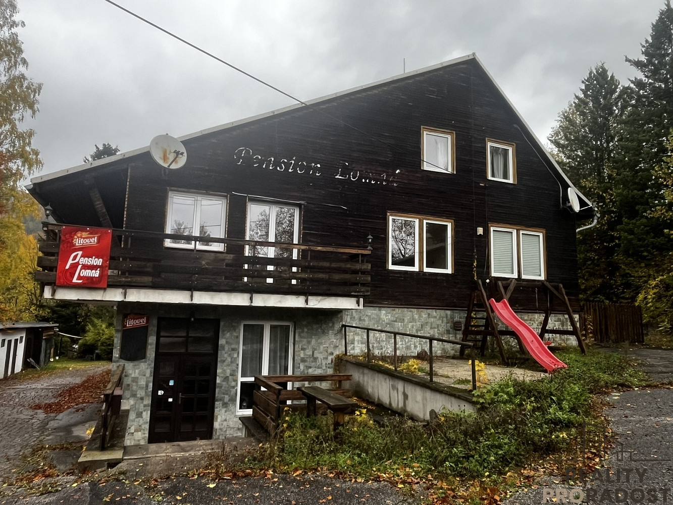Talo, 948 m², tontti 1164 m²