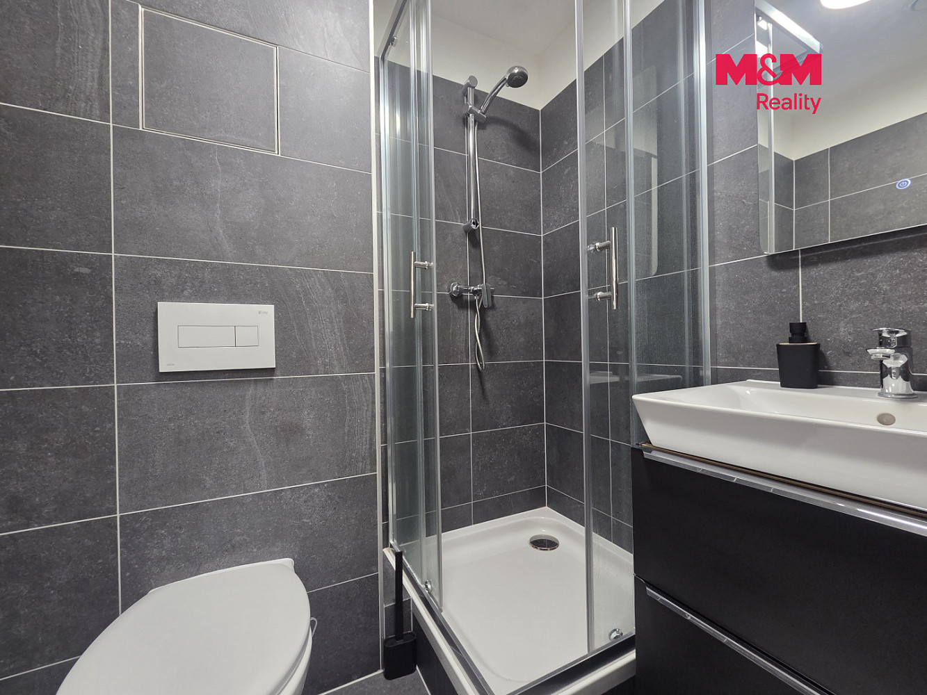 Prodej bytu 1+kk 19 m² – fotografie 3