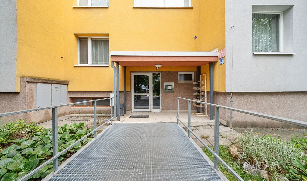 Prodej bytu 3+1 77 m², Praha – náhled fotky 31