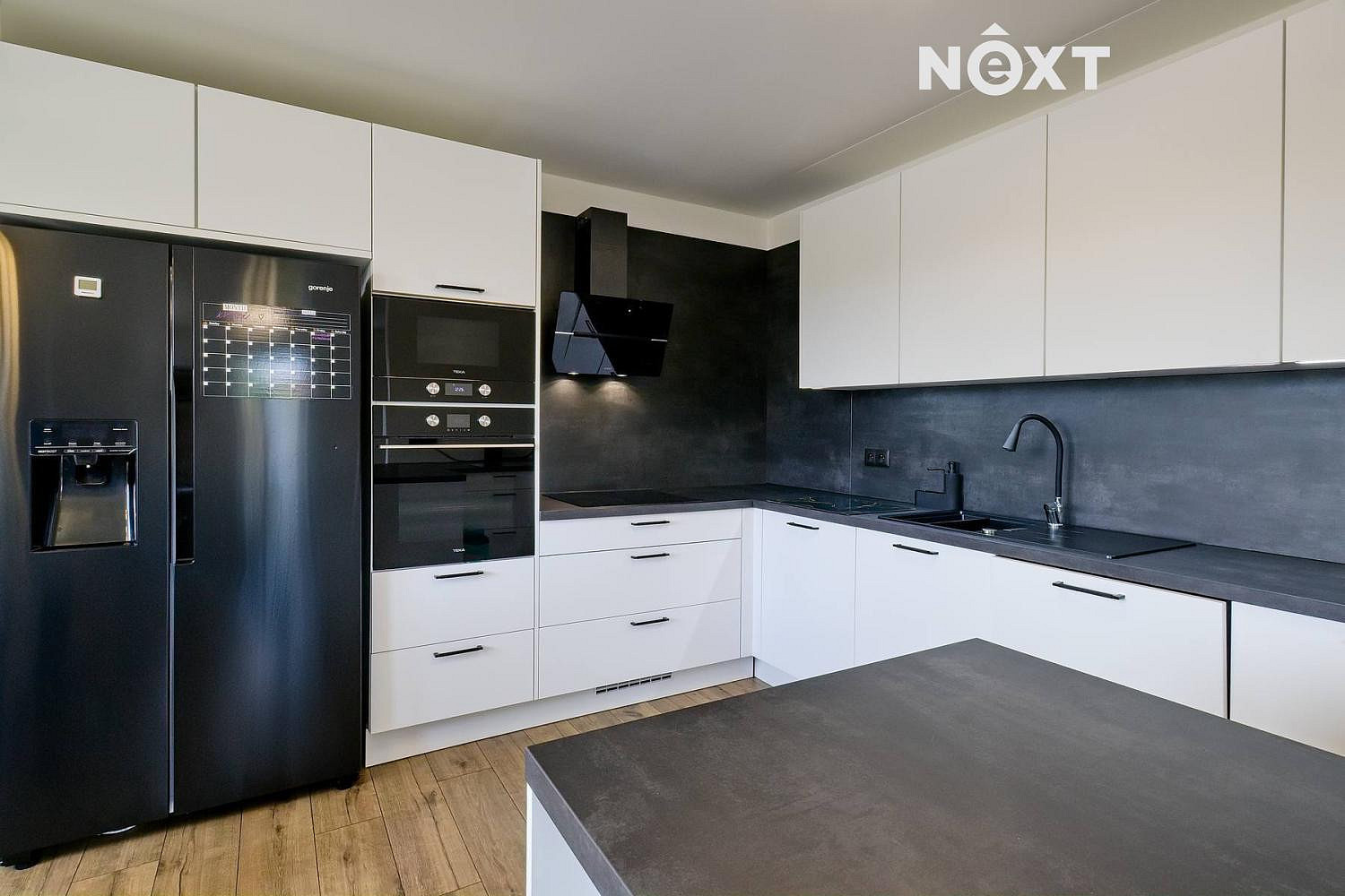Prodej komerčního objektu (jiného typu) 212 m² — photo 4