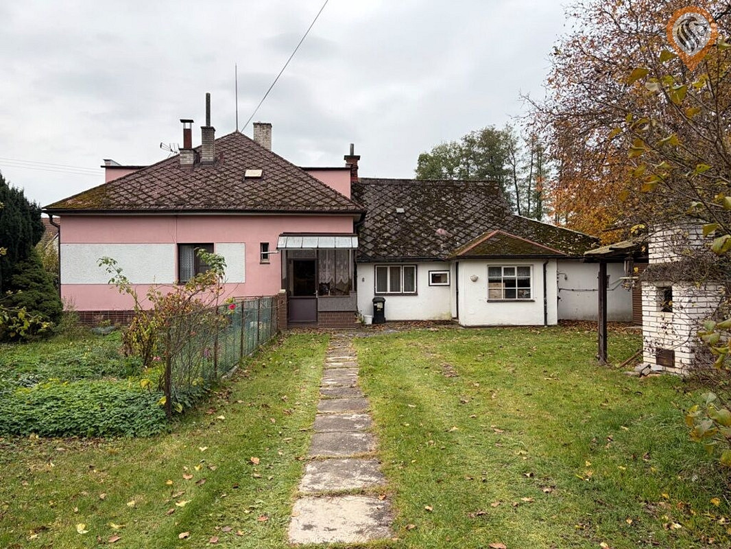 Prodej domu 160 m² s pozemkem 1 700 m²