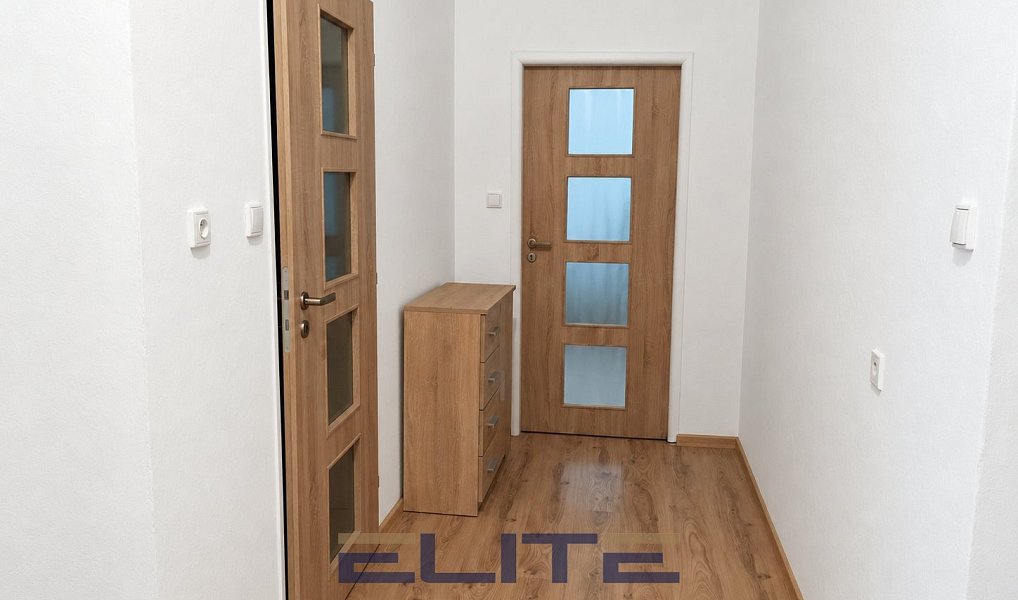 Pronájem bytu 2+kk 67 m², Liberec – náhled fotky 10