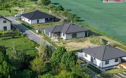 Prodej domu 218 m² s pozemkem 962 m², Vojenova, Kralupy nad Vltavou, okres Mělník