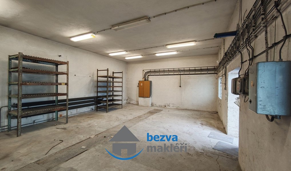 Pronájem skladovacích prostor 63 m², Skuteč – náhled fotky 4
