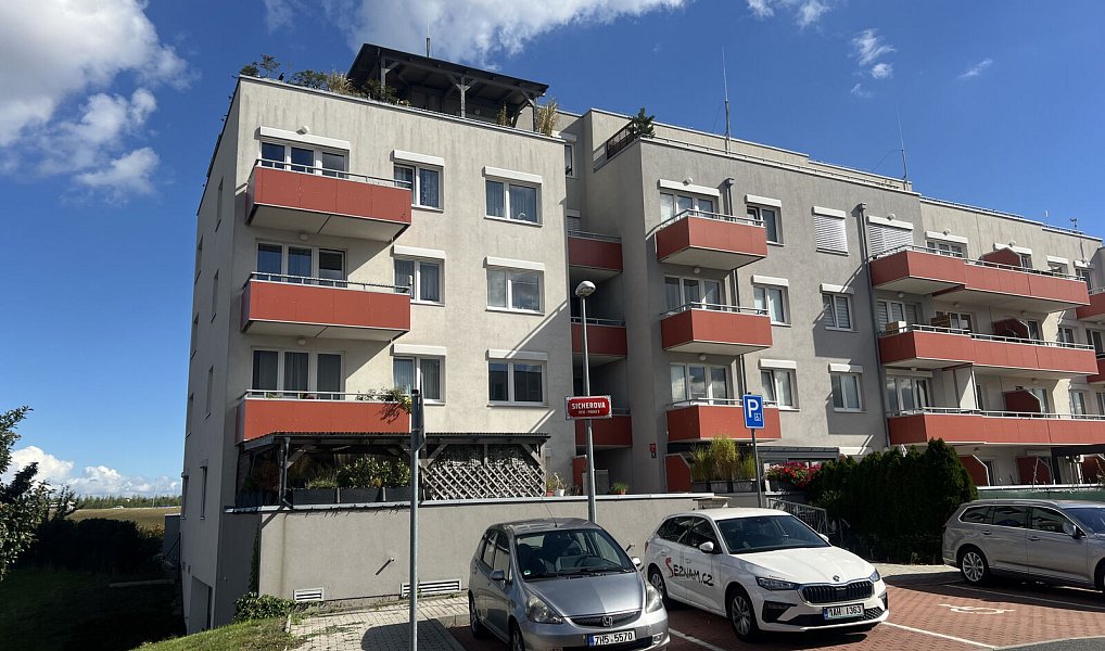 Pronájem bytu 4+kk 85 m², Praha – náhled fotky 4