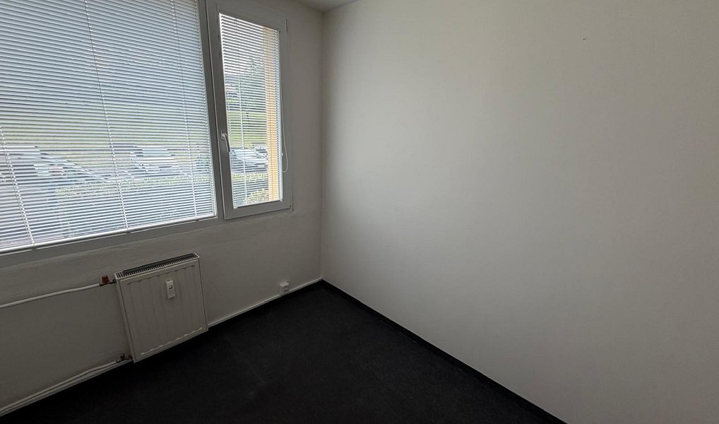 Pronájem kanceláře 55 m², Most – náhled fotky 6