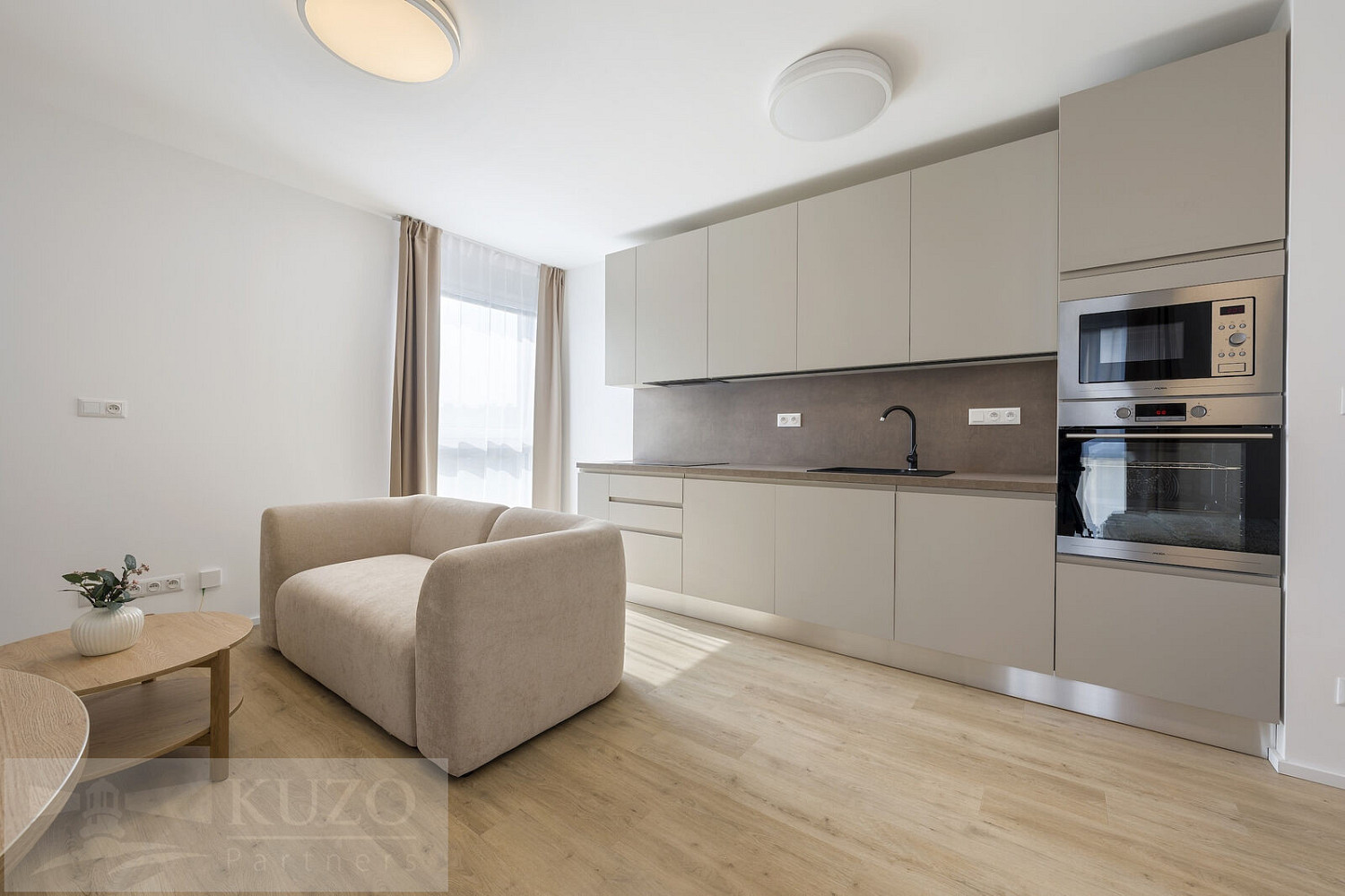 Pronájem bytu 1+kk 38 m² – fotografie 5