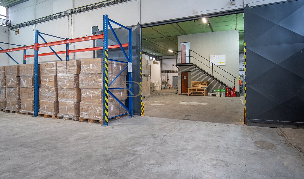 Pronájem skladovacích prostor 323 m², Brandýs nad Labem-Stará Boleslav – náhled fotky 4