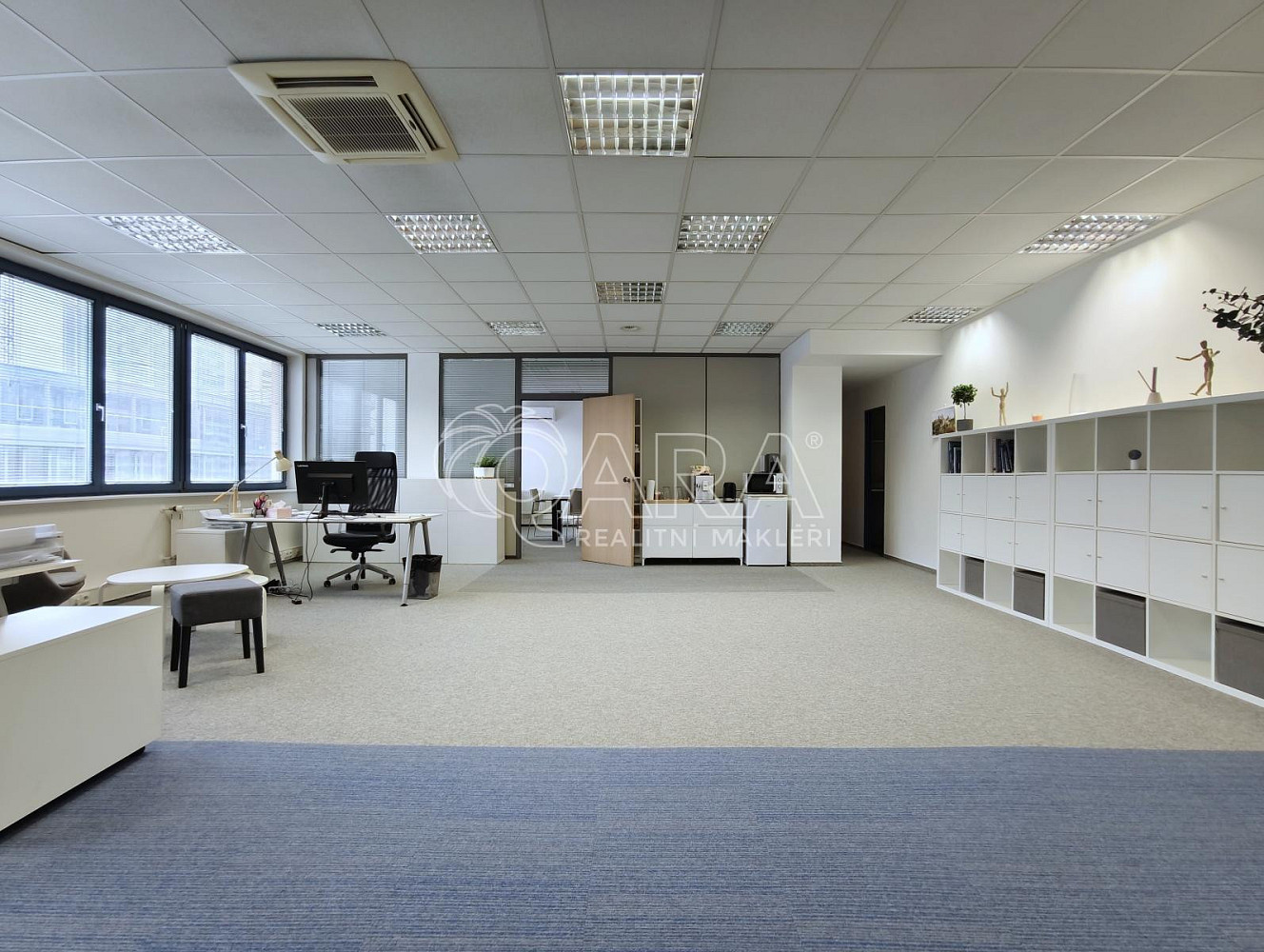 Pronájem kanceláře 115 m² – fotografie 4