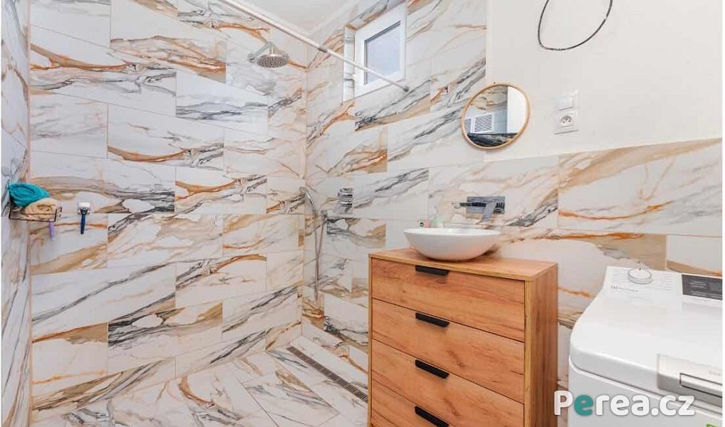 Prodej bytu 4+kk 82 m², Zborovice – náhled fotky 9