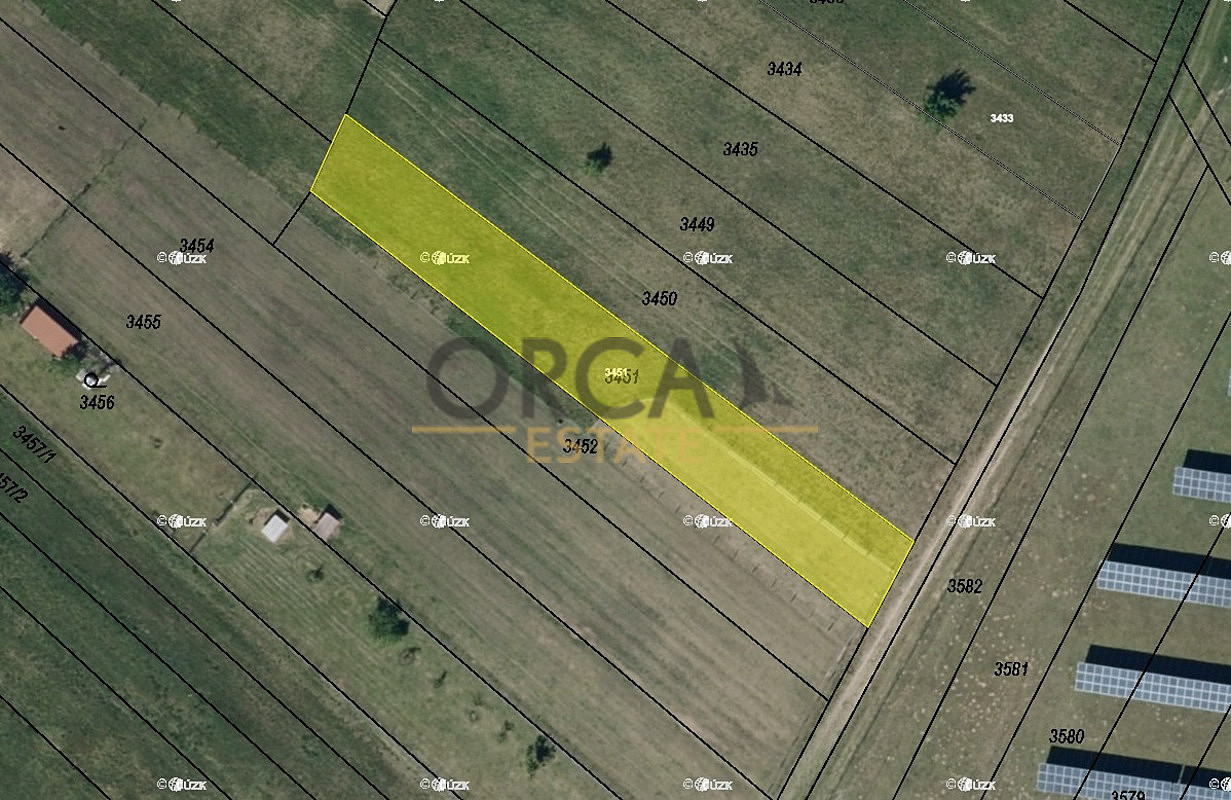 Prodej pole 935 m²