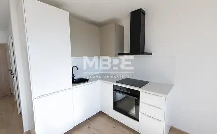Pronájem bytu 1+kk 30 m²