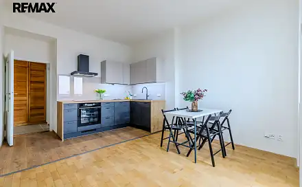 Prodej bytu 2+kk 60 m²