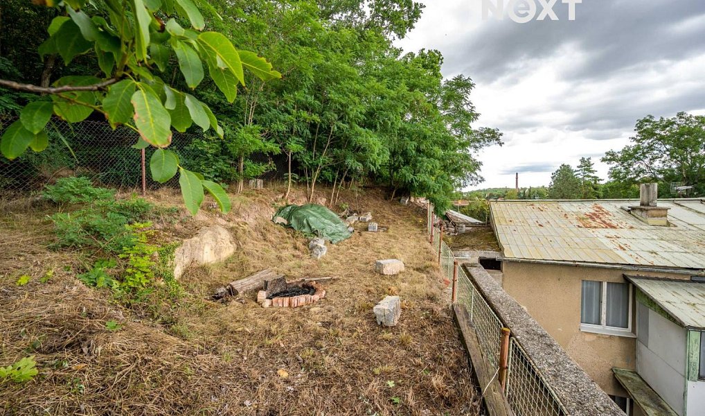 Prodej domu 250 m² s pozemkem 611 m², Zvoleněves – náhled fotky 28
